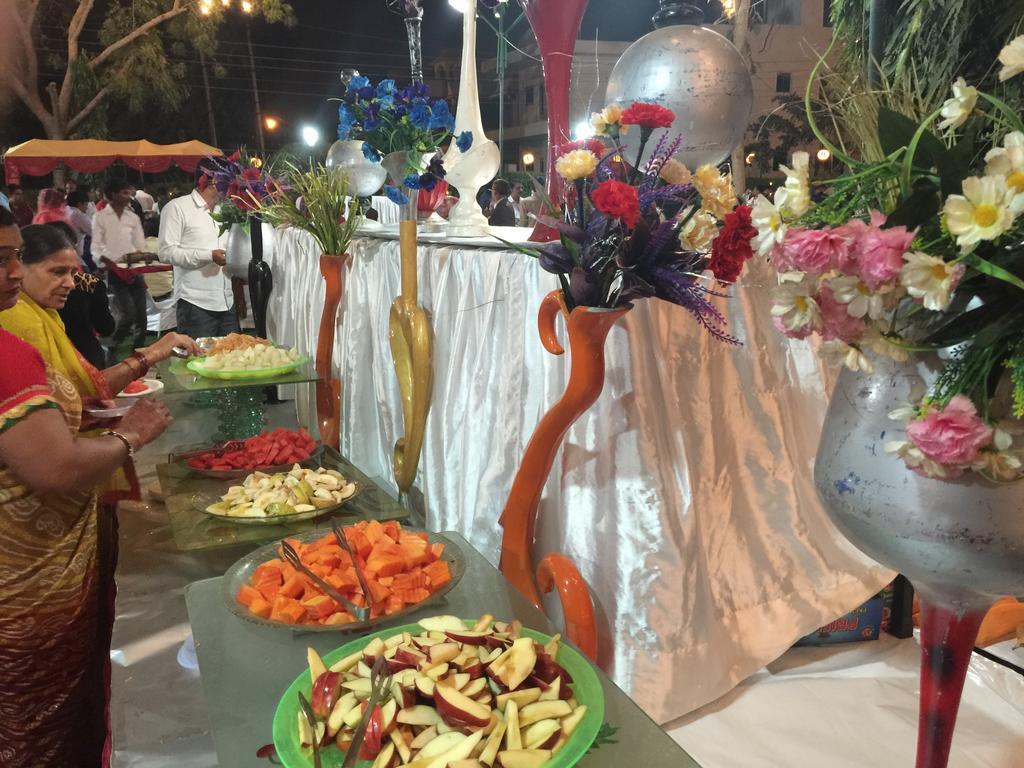 פארידבד Hotel Ekant מראה חיצוני תמונה