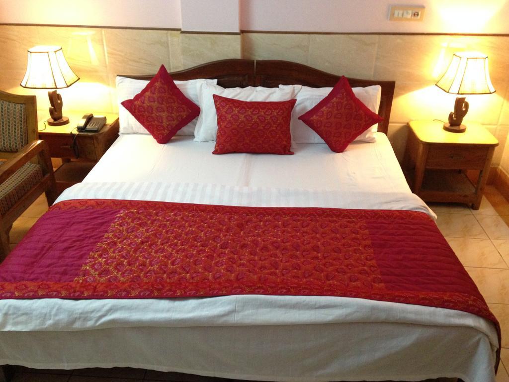 פארידבד Hotel Ekant מראה חיצוני תמונה